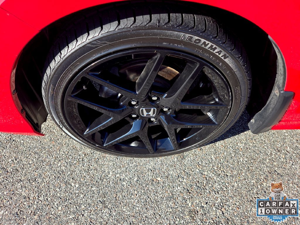Used 2025 Honda Civic Sport image 13