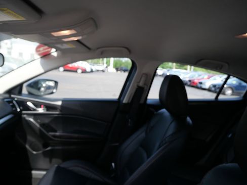 Used 2014 MAZDA MAZDA3 s Touring FWD image 11