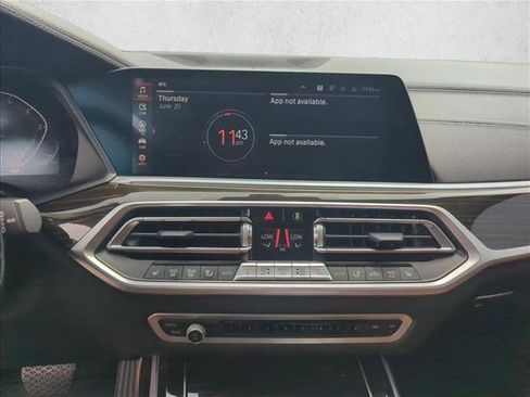 Used 2019 BMW X7 xDrive50i w/ Premium Package AWD/4WD image 17