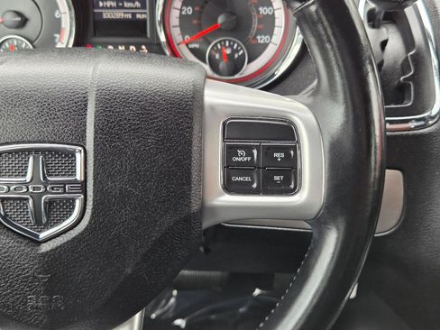 Used 2019 Dodge Grand Caravan GT image 29