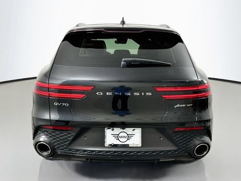 Used 2022 Genesis GV70 3.5T Sport w/ Sport Advanced Package AWD/4WD image 6