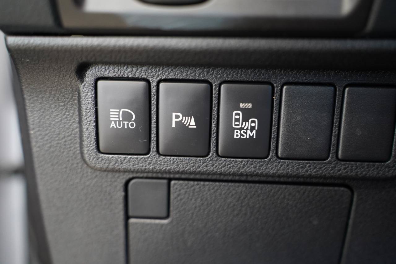 Used 2018 Lexus ES 350 w/ Navigation System Package FWD image 24
