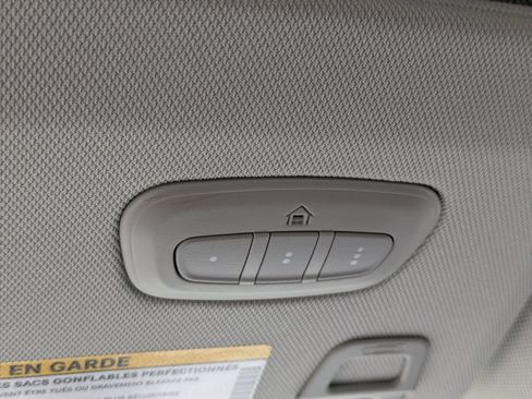Used 2023 Jeep Grand Cherokee L Limited AWD/4WD image 23
