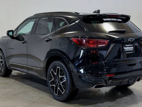 Used 2024 Chevrolet Blazer RS w/ Enhanced Convenience Package FWD image 13