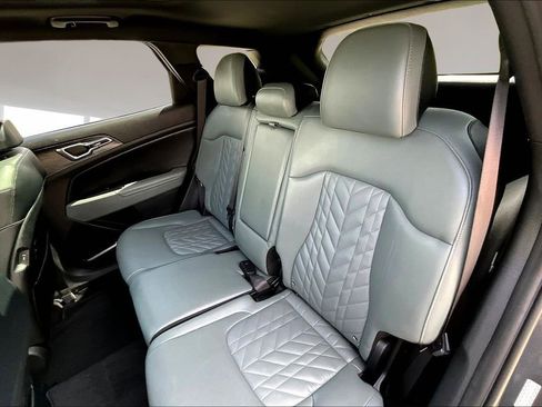 Certified 2023 Kia Sportage X-Line w/ X-Line Premium Package image 21