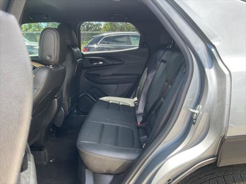 Used 2023 Chevrolet TrailBlazer ACTIV AWD/4WD image 17