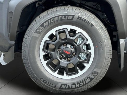 New 2026 Toyota 4Runner TRD Off-Road Premium w/ Tow Technology Package image 32