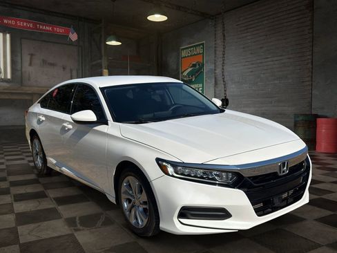 Used 2020 Honda Accord LX image 2