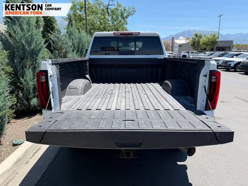 Used 2026 GMC Sierra 3500 SLT AWD/4WD image 34