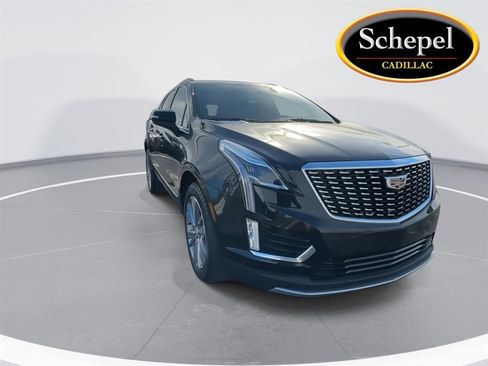 Certified 2024 Cadillac XT5 Premium Luxury w/ LPO, Floor Liner Package AWD/4WD image 2