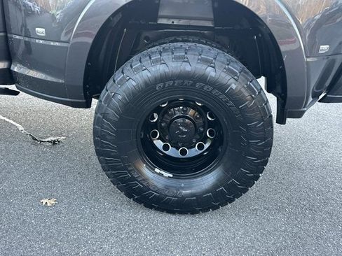 Used 2023 RAM 3500 Limited image 23