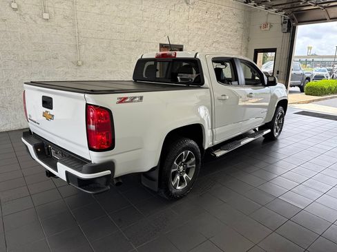 Used 2017 Chevrolet Colorado Z71 AWD/4WD image 8