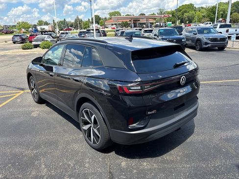 Used 2023 Volkswagen ID.4 Pro S AWD/4WD image 6
