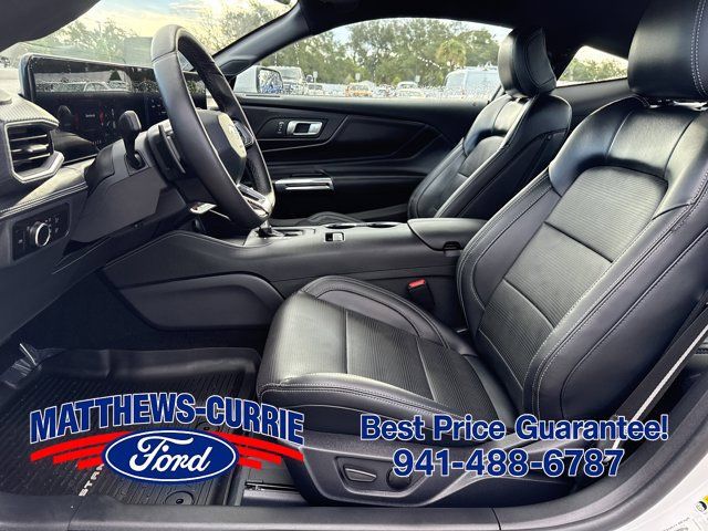 Used 2025 Ford Mustang GT Premium RWD image 8
