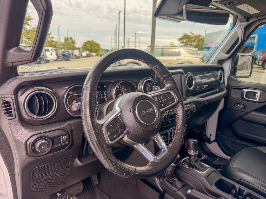 Used 2023 Jeep Wrangler Unlimited Rubicon 392 w/ Xtreme Recon 35" Tire Package AWD/4WD image 10