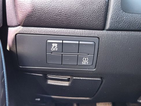 Used 2017 MAZDA MAZDA6 Sport image 13