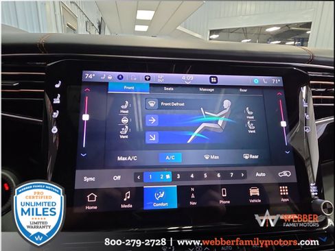 Used 2023 Jeep Grand Wagoneer Series III w/ Rear Seat Video Group 1 AWD/4WD image 37