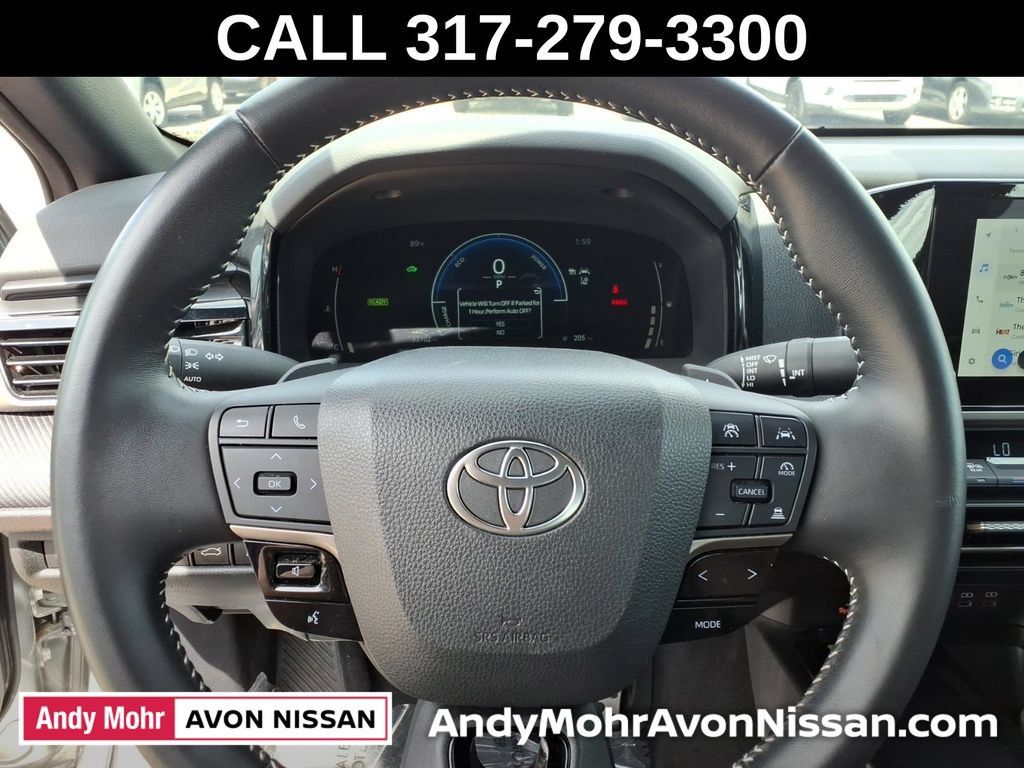 Used 2025 Toyota Camry SE FWD image 26