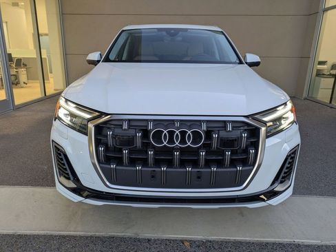 Used 2025 Audi Q7 2.0T Premium Plus w/ Premium Plus Package image 9