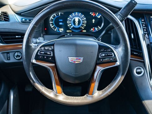 Used 2020 Cadillac Escalade ESV Luxury AWD/4WD image 31