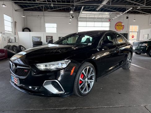 Used 2019 Buick Regal GS image 12