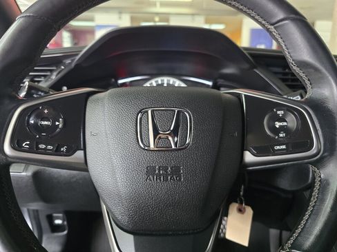 Used 2018 Honda Civic Sport image 20