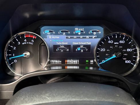 Used 2019 Ford F350 Lariat w/ Tow Technology Bundle AWD/4WD image 10