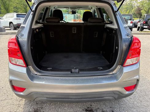 Used 2020 Chevrolet Trax LS w/ Tint and Cruise Package FWD image 25