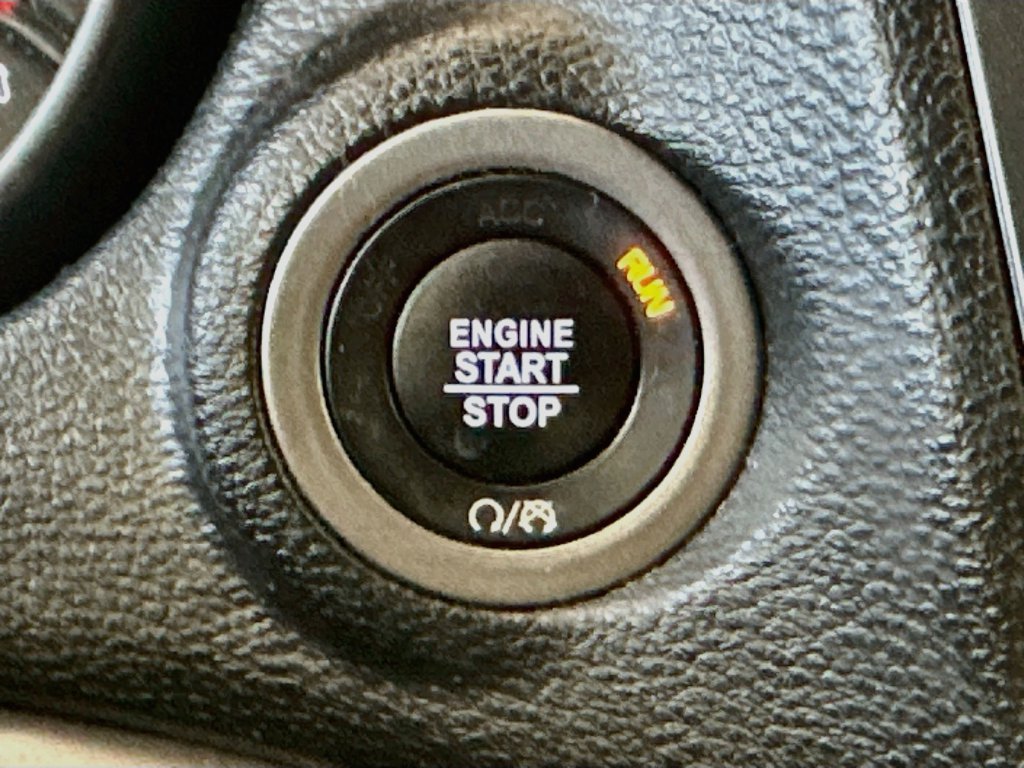 Used 2020 Dodge Journey Crossroad FWD image 28
