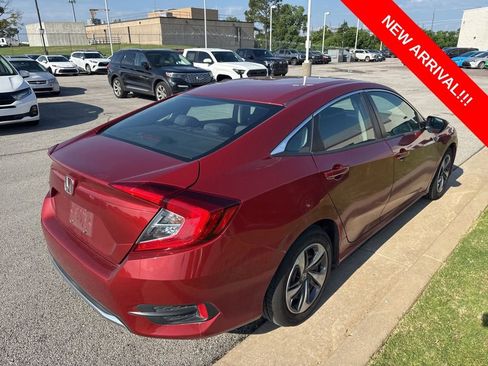 Used 2019 Honda Civic LX image 4