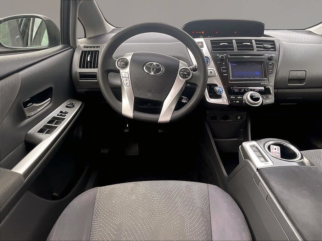 Used 2013 Toyota Prius V Three FWD image 8