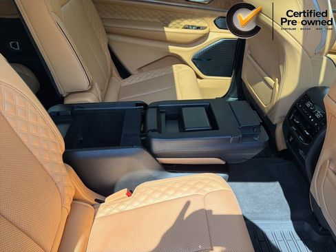 Used 2021 Jeep Grand Cherokee L Summit AWD/4WD image 32