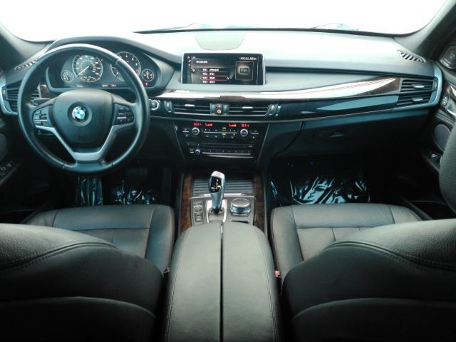 Used 2017 BMW X5 xDrive40e AWD/4WD image 2