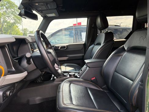 Used 2022 Ford Bronco Badlands AWD/4WD image 9
