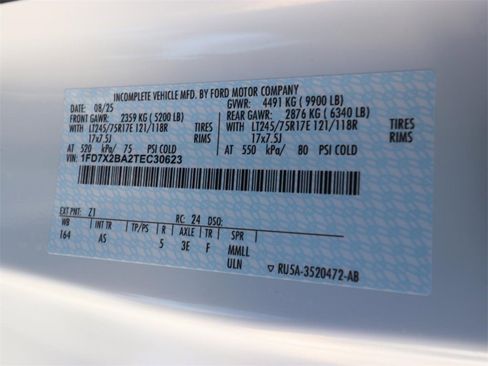 New 2026 Ford F250 XL w/ XL Chrome Package image 22