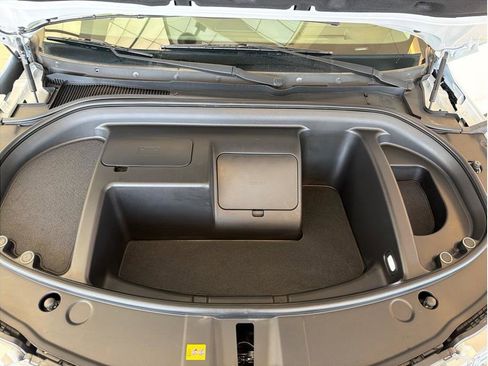 Used 2024 VinFast VF 8 Eco image 21