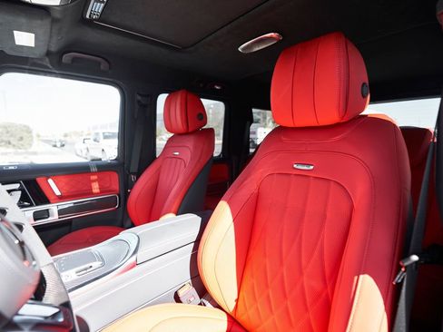 Used 2025 Mercedes-Benz G 63 AMG 4MATIC image 49