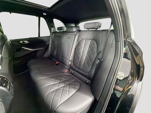 New 2026 BMW X5 sDrive40i w/ Climate Comfort Package RWD image 50