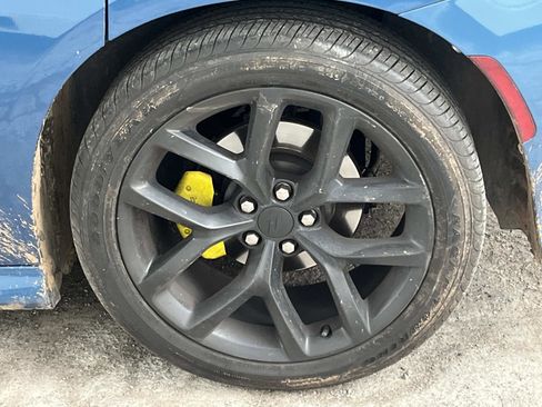 Used 2021 Dodge Charger R/T w/ Blacktop Package image 4