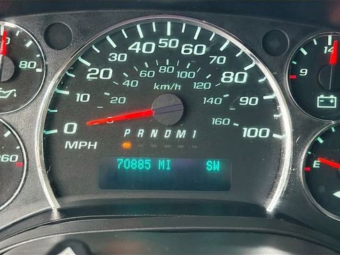 Used 2016 Chevrolet Express 3500 LT w/ LT Preferred Equipment Group image 12