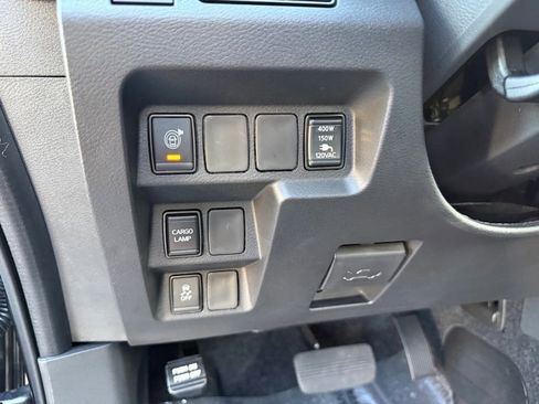 New 2026 Nissan Frontier SV image 3