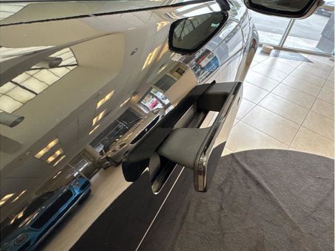 Used 2024 Land Rover Range Rover Evoque Dynamic SE image 40