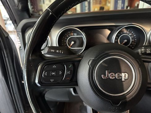 Used 2020 Jeep Wrangler Unlimited Sport S AWD/4WD image 13