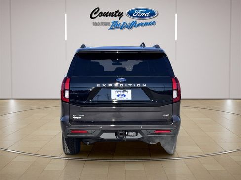New 2026 Ford Expedition Max Active image 12