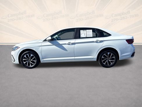 Used 2025 Volkswagen Jetta S image 2