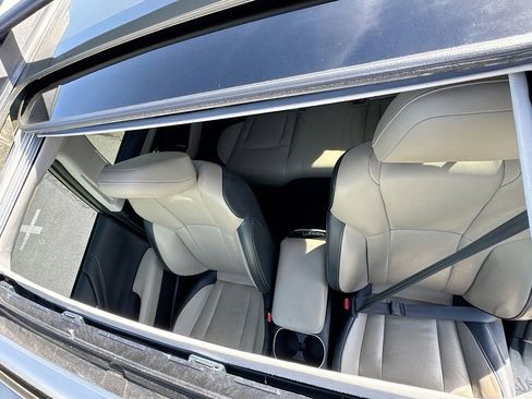 Used 2021 Subaru Outback Limited image 28