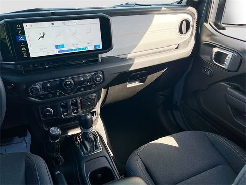 Certified 2024 Jeep Wrangler Sport S image 21