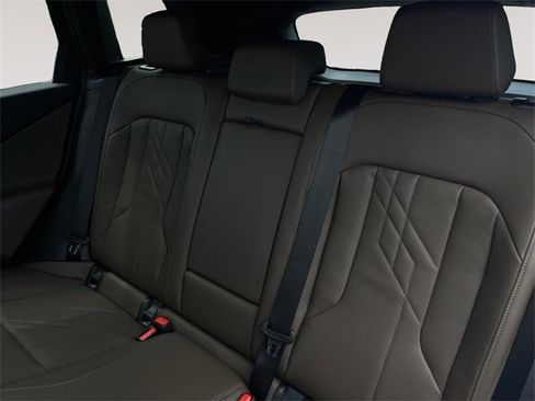 New 2025 BMW X3 xDrive30i image 13