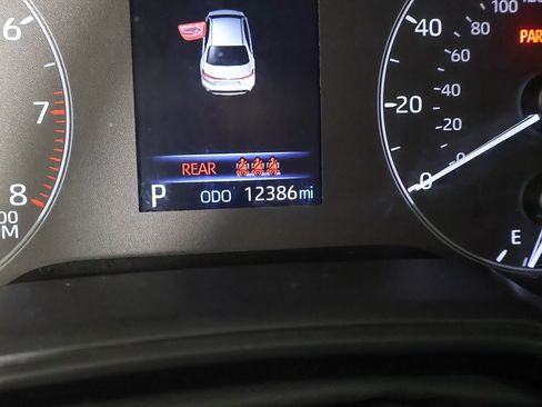 Used 2024 Toyota Corolla LE image 34