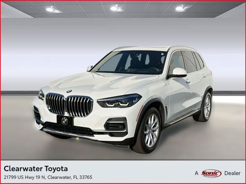 Used 2023 BMW X5 xDrive40i AWD/4WD image 1